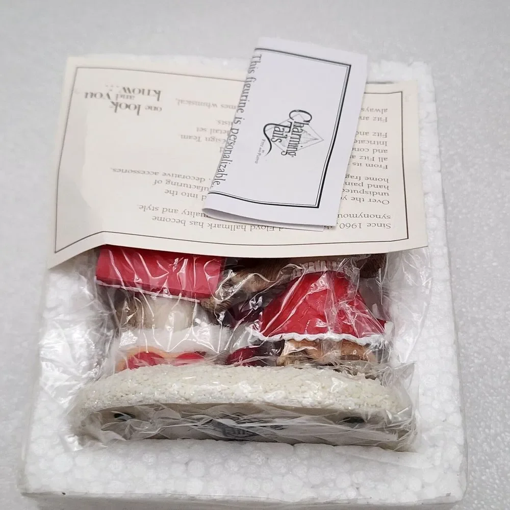 SIGNED by‎ DEAN GRIFF 2003 Charming Tails HAPPY HOLIDAYS FROM US TO YOU Figurine
